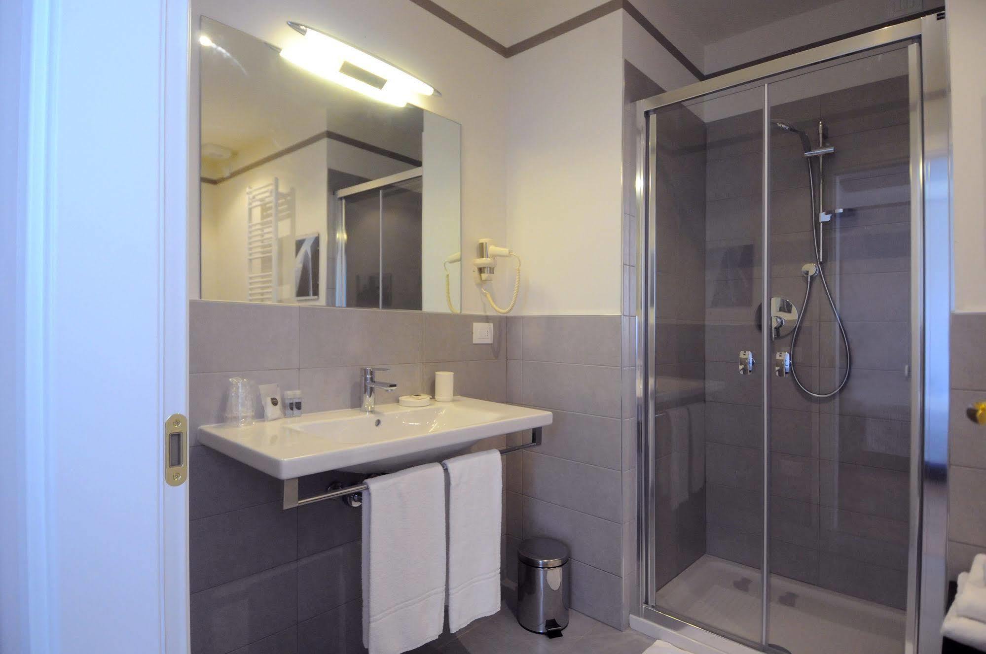 B&B Cangrande Di Danese-Viviani Verona Exterior photo